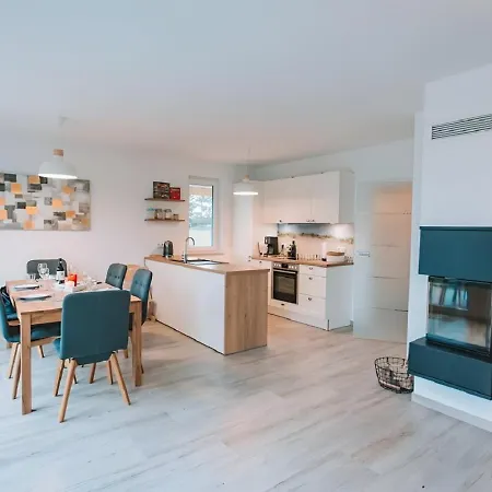 Wiesenpieper - Mit Kamin Und Sauna Fuer 7 Personen