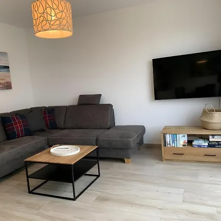 Wiesenpieper - Mit Kamin Und Sauna Fuer 7 Personen Holiday home Pepelow