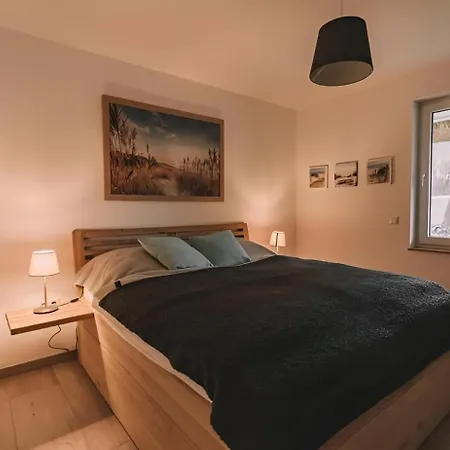 Wiesenpieper - Mit Kamin Und Sauna Fuer 7 Personen * Pepelow
